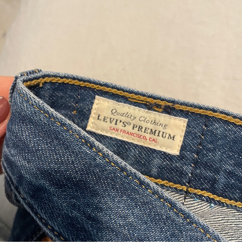 Levi’s Dad Jean in goodbye - Picture 7 of 8